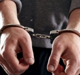 Ofițer de poliție din Constanța, arestat preventiv pentru luare de mită. Flagrant organizat de procurorii DNA